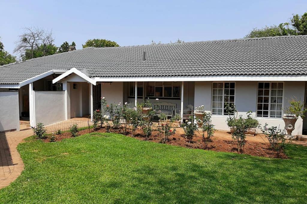 Kruger Southern Cross Malalane Exterior photo